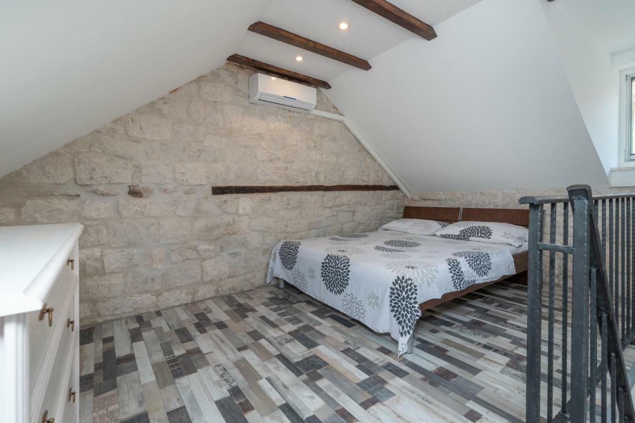 Apartman Skuribanda Trogir Zewnętrze zdjęcie