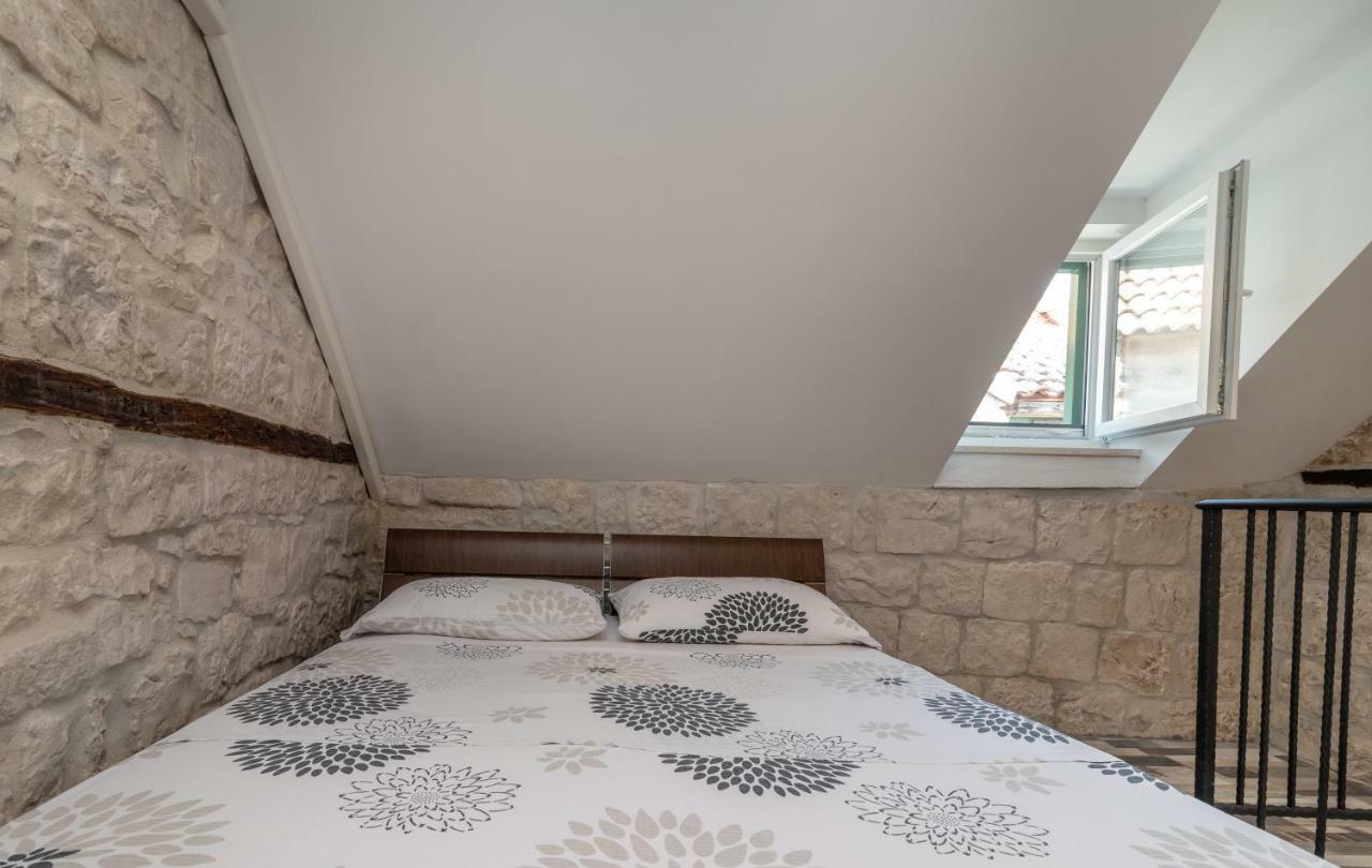 Apartman Skuribanda Trogir Zewnętrze zdjęcie
